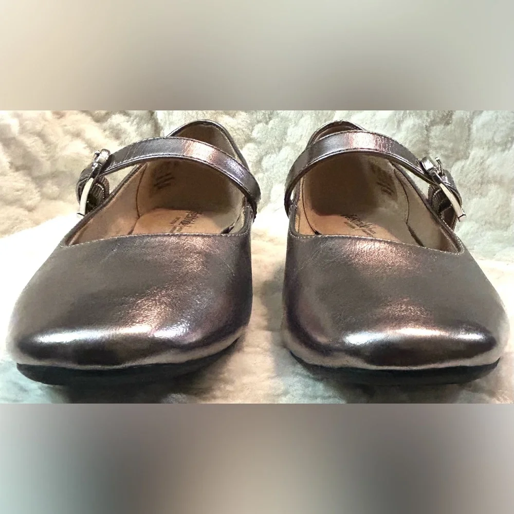 Life Stride Metallic Pewter buckle strap Mary Jane flat women’s size 7M - Picture 7 of 13